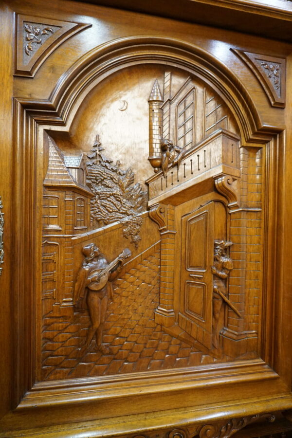 MASYWNY SYGNOWANY KREDENS LITY ORZECH ROMEO I JULIA