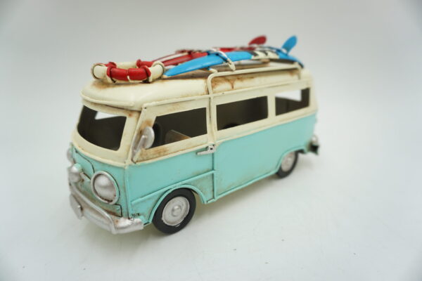 METALOWY MODEL OGÓREK SAMOCHÓD SURFERÓW PREZENT