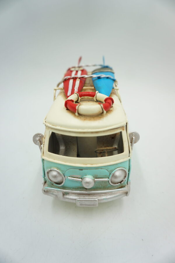 METALOWY MODEL OGÓREK SAMOCHÓD SURFERÓW PREZENT