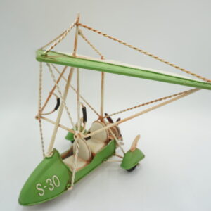 METALOWY MODEL MOTOLOTNIA ZIELONY DEKORACJA PREZENT