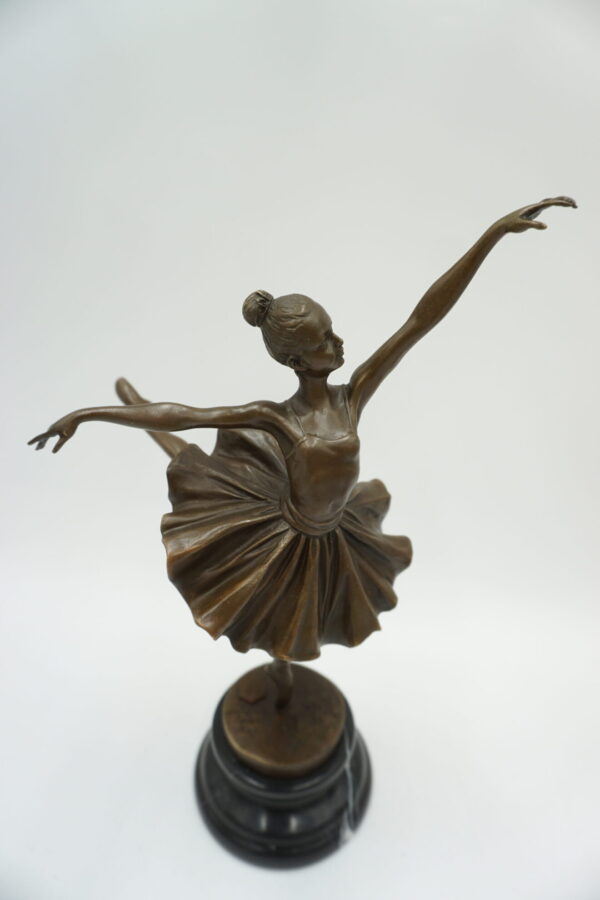 FIGURA Z BRĄZU BALRINA TANCERKA BALETNICA