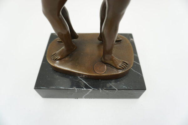 FIGURA Z BRĄZU AKT NADZY MĘŻCZYŹNI - GEJE