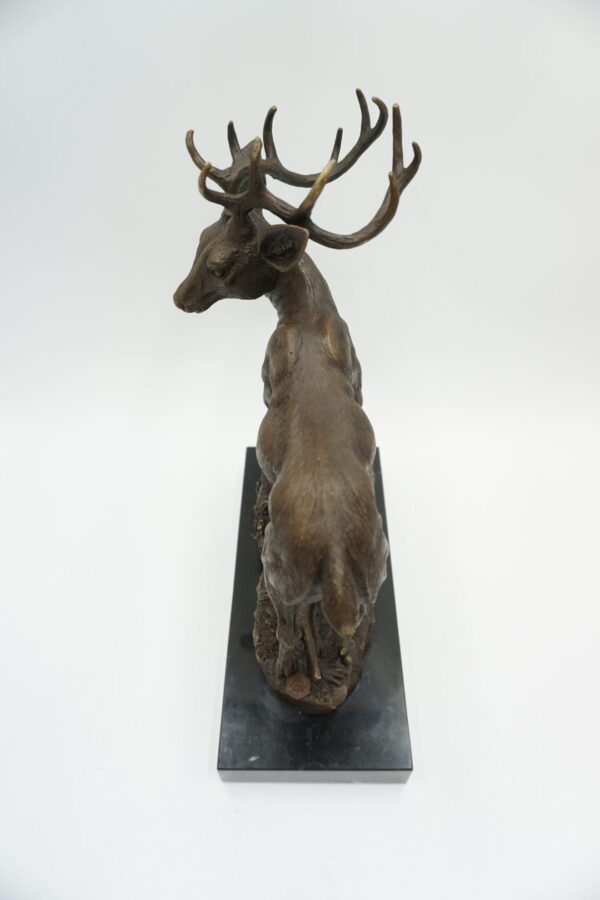 FIGURA Z BRĄZU MŁODY JELEŃ