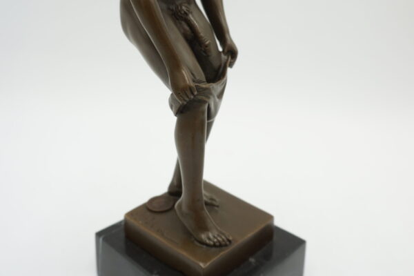 FIGURA Z BRĄZU AKT MĘSKI NAGI MĘŻCZYZNA