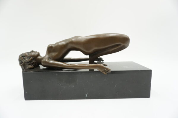 FIGURA Z BRĄZU AKT NAGA KOBIETA.