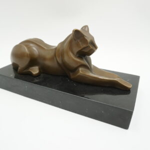 FIGURA Z BRĄZU LEŻĄCY KOT