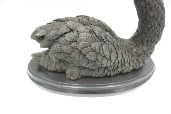 FIGURA Z BRĄZU CZARNY ŁABĘDŹ