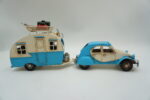 METALOWY MODEL POJAZD CITROEN GARBUS Z PRZYCZEPĄ CAMPER PREZENT