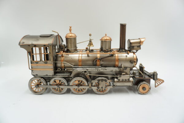 METALOWY MODEL POJAZD LOKOMOTYWA RETRO PREZENT
