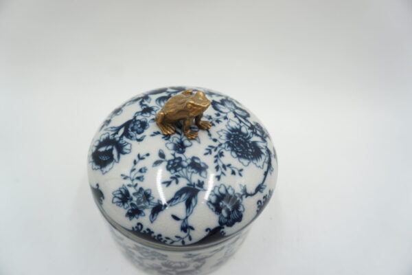 SZKATUŁKA PUZDERKO ŻABKA PORCELANA Z BRĄZEM