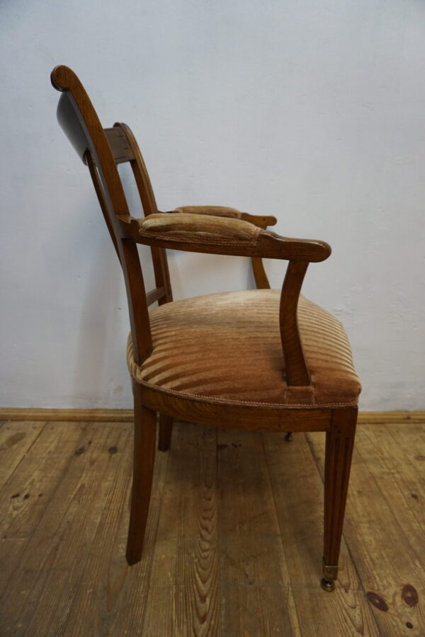 ZGRABNY FOTEL DO BIURKA DĄB