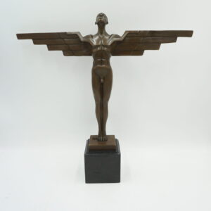 FIGURA Z BRĄZU IKAR Z ROZŁOŻONYMI SKRZYDŁAMI MITOLOGIA ART DECO