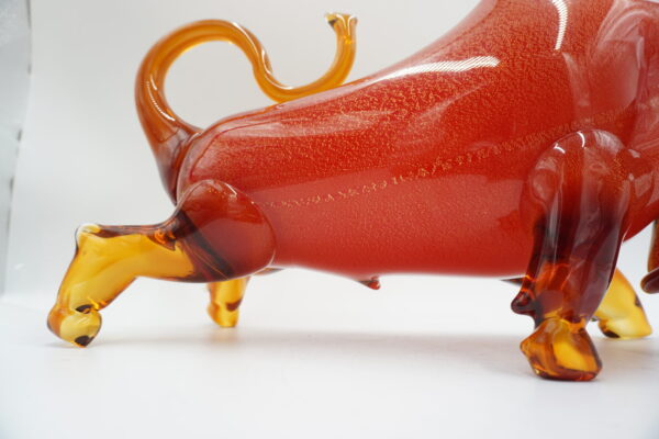 SZKLANA FIGURA STYL MURANO, BYK SYMBOL SIŁY GIEŁDA HOSSA