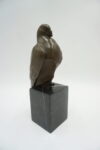 FIGURA Z BRĄZU GOŁĄB NA KAMIENNEJ PODSTAWIE