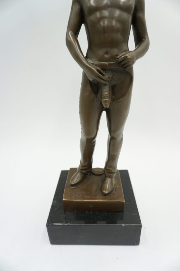 FIGURA Z BRĄZU AKT MĘSKI NAGI MĘŻCZYZNA KOWBOJ