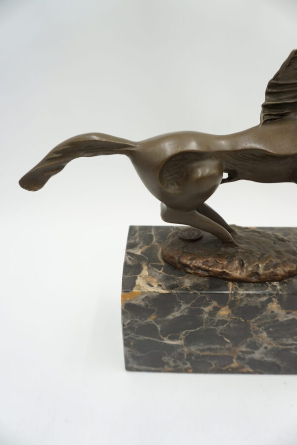 FIGURA Z BRĄZU KOŃ MODERNIZM