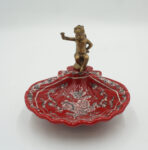 PATERKA POPIELNICZKA MYDELNICZKA PORCELANA Z BRĄZEM - ANIOŁEK.