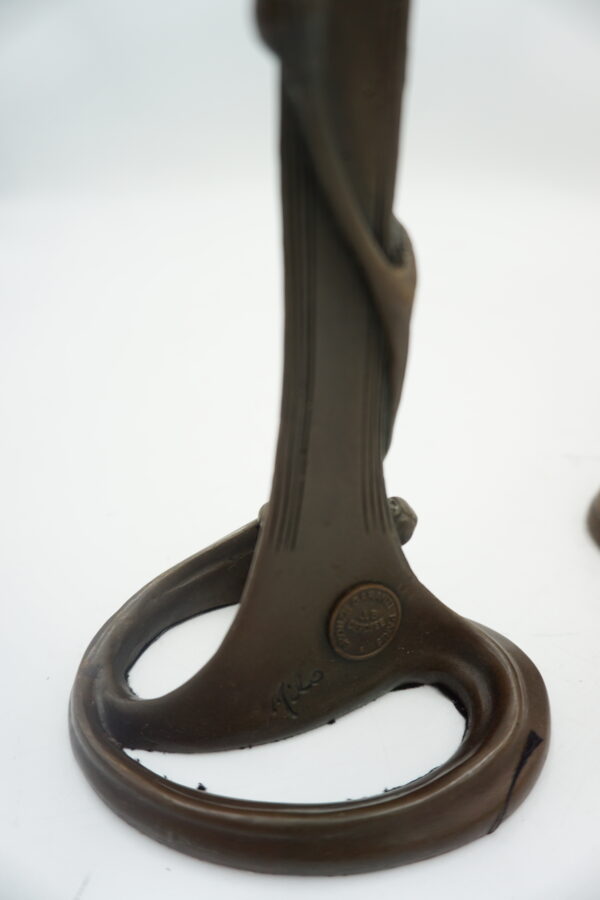 UROCZA PARA ŚWIECZNIKÓW Z BRĄZU