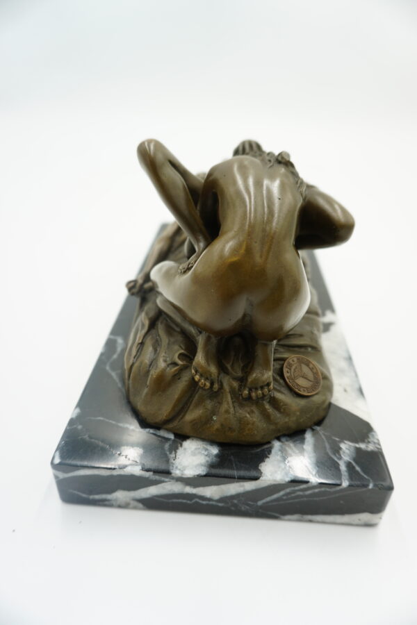 FIGURA Z BRĄZU AKT KOBIECY - LESBIJKI