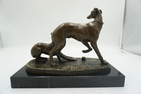 FIGURA Z BRĄZU PSY MYŚLIWSKIE - CHARTY