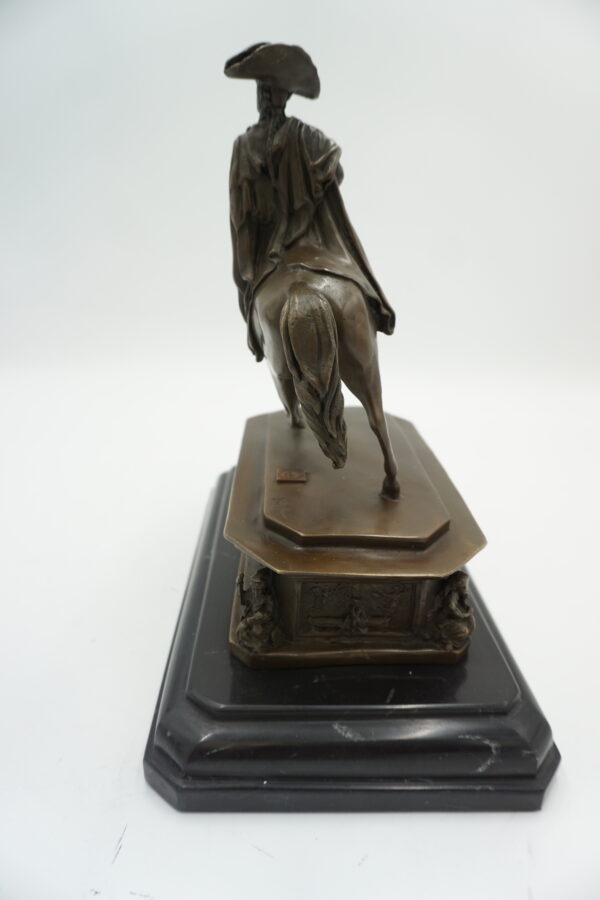 FIGURA Z BRĄZU FRANCISZEK JÓZEF NA KONIU