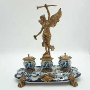 KAŁAMARZ ANIOŁ PORCELANA Z BRĄZEM