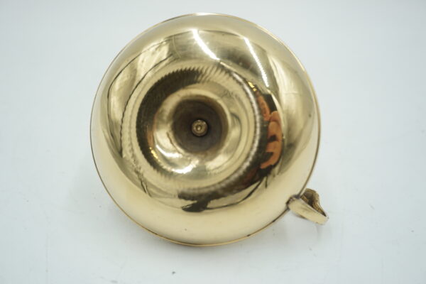 PIĘKNY MOSIĘŻNY ŚWIECZNIK