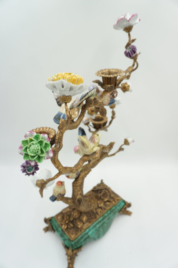 ŚWIECZNIK DRZEWKO PORCELANA Z BRĄZEM PTASZKI I KWIATY