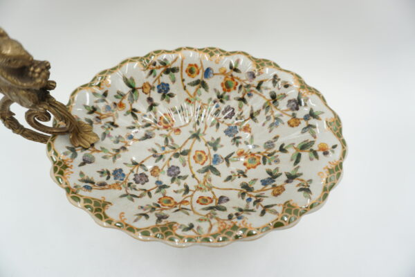 PATERA PATERKA MYDELNICZKA PORCELANA Z BRĄZEM - WIEWIÓRKA