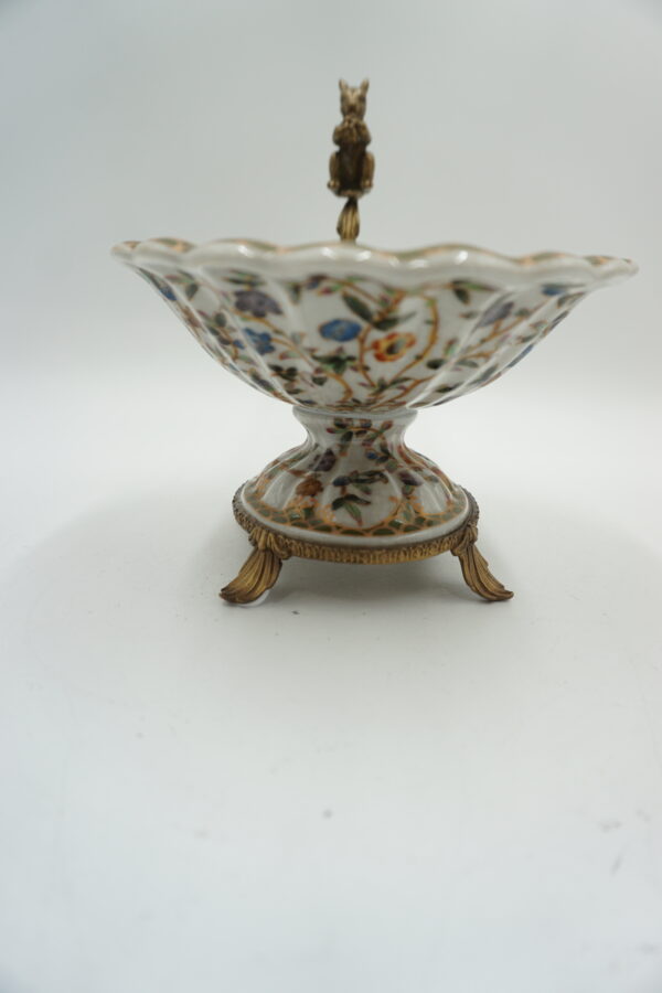 PATERA PATERKA MYDELNICZKA PORCELANA Z BRĄZEM - WIEWIÓRKA