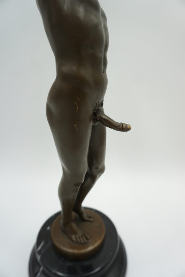 FIGURA Z BRĄZU AKT MĘSKI NAGI MĘŻCZYZNA