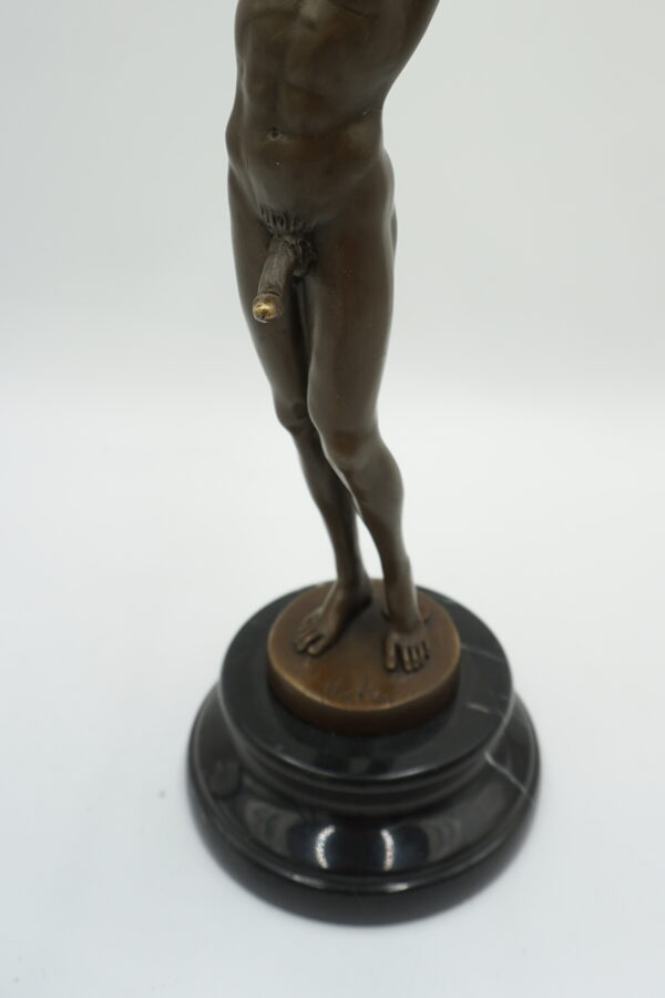 FIGURA Z BRĄZU AKT MĘSKI NAGI MĘŻCZYZNA