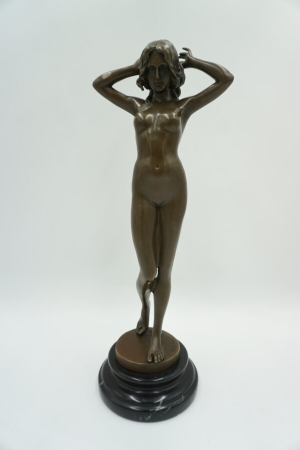 DUŻA FIGURA Z BRĄZU AKT NAGA KOBIETA