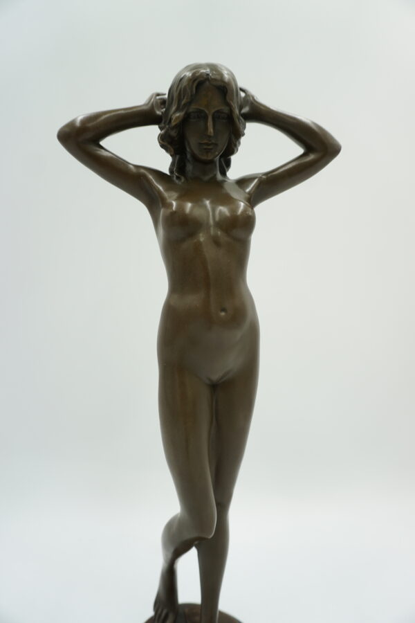 DUŻA FIGURA Z BRĄZU AKT NAGA KOBIETA