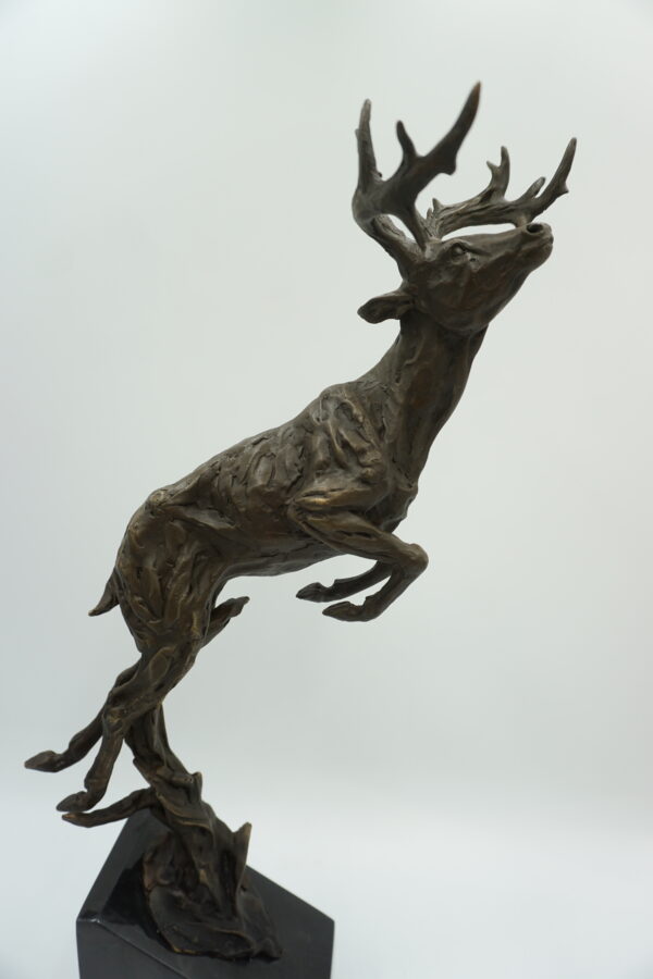 FIGURA Z BRĄZU JELEŃ PREZENT DLA MYŚLIWEGO