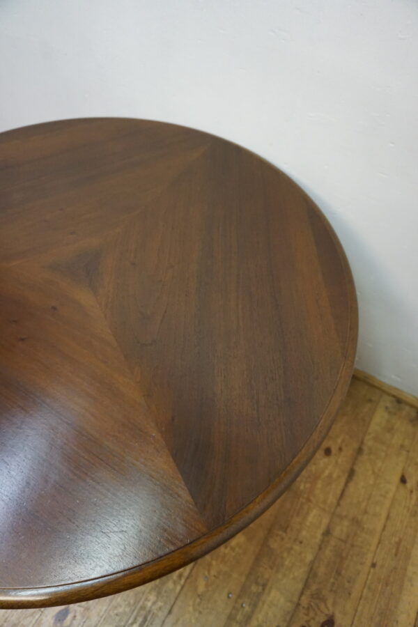 OKRĄGŁY STÓŁ GABINETOWY NA LWICH ŁAPACH LATA 20ste