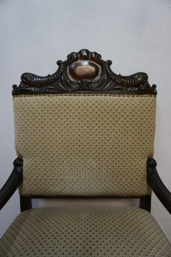 DOSTOJNY FOTEL DO BIURKA NA LWICH ŁAPACH LWIE ŁAPY