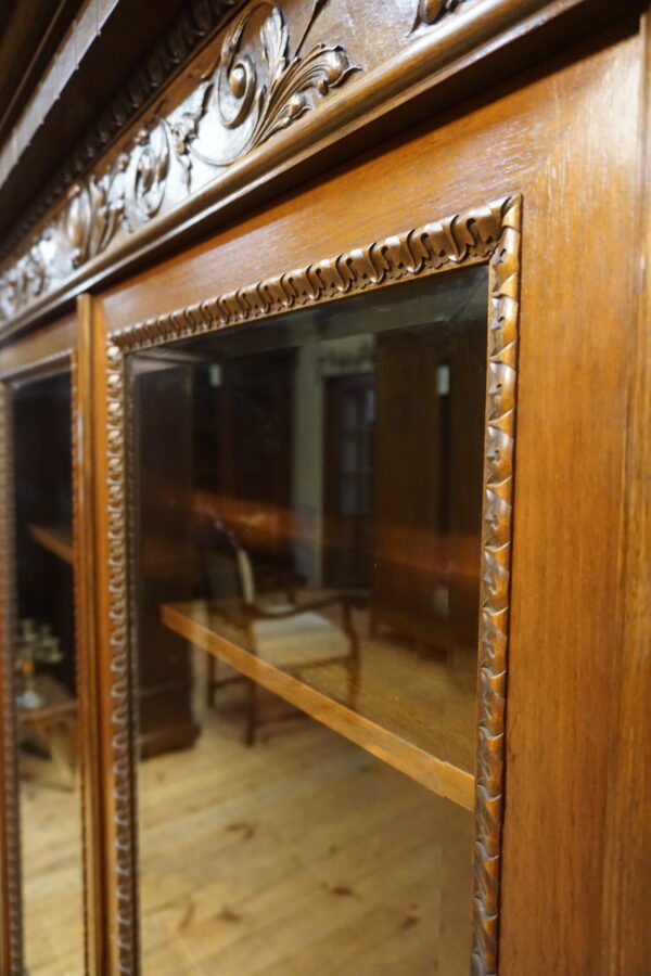 DOSTOJNA 4 DRZWIOWA BIBLIOTEKA NA LWICH ŁAPACH LATA 20ste