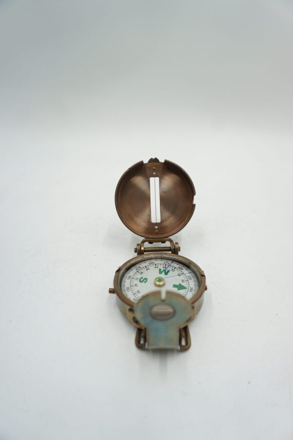 MOSIĘŻNY OKRĄGŁY KOMPAS + DREWNIANE ETUI