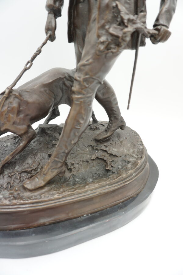 DUŻA FIGURA Z BRĄZU MYŚLIWY Z PSAMI - POLOWANIE