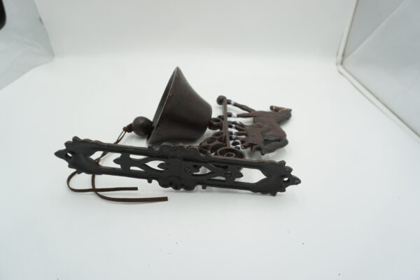 PIĘKNY ŻELIWNY DZWON DZWONECZEK KONIE DOM I OGRÓD