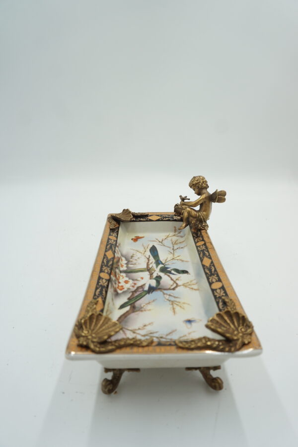 PATERA PATERKA PORCELANA Z BRĄZEM - WRÓŻKA Z KWIATEM I PTAKI