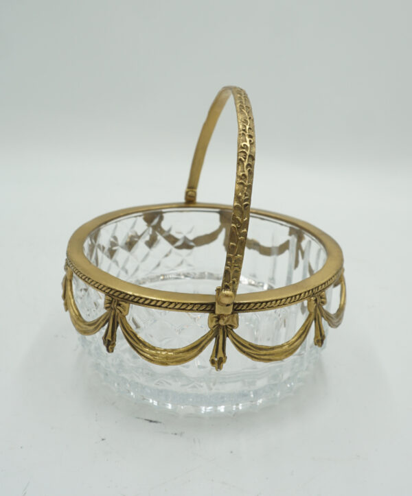 UROCZY KOSZYCZEK PATERKA ZE SZKŁA Z OKUCIEM Z BRĄZU