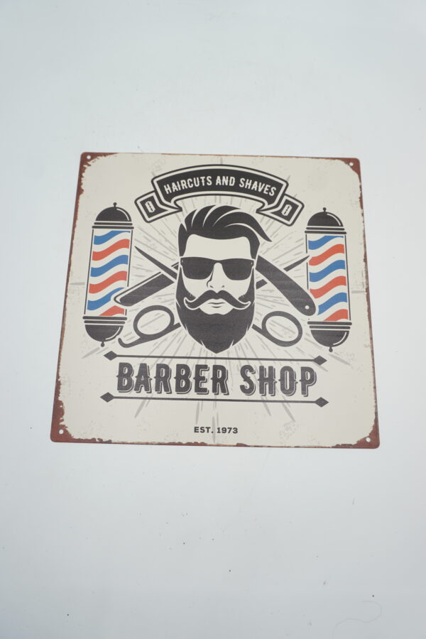 BLASZANY SZYLD - TABLICZKA "BARBER SHOP" 30X30 cm.