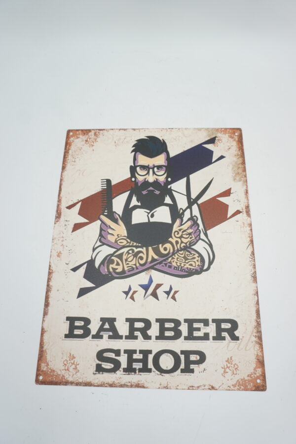 BLASZANY SZYLD - TABLICZKA "BARBER SHOP" 33X25 cm.