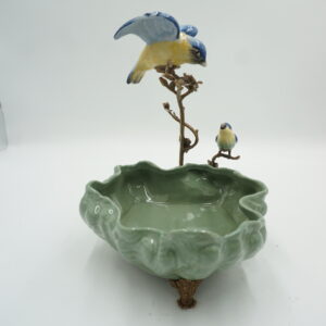 PATERA PORCELANA Z BRĄZEM DWA PATASZKI.