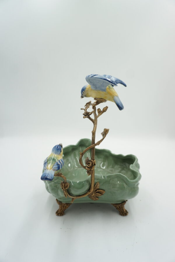 PATERA PORCELANA Z BRĄZEM DWA PATASZKI.