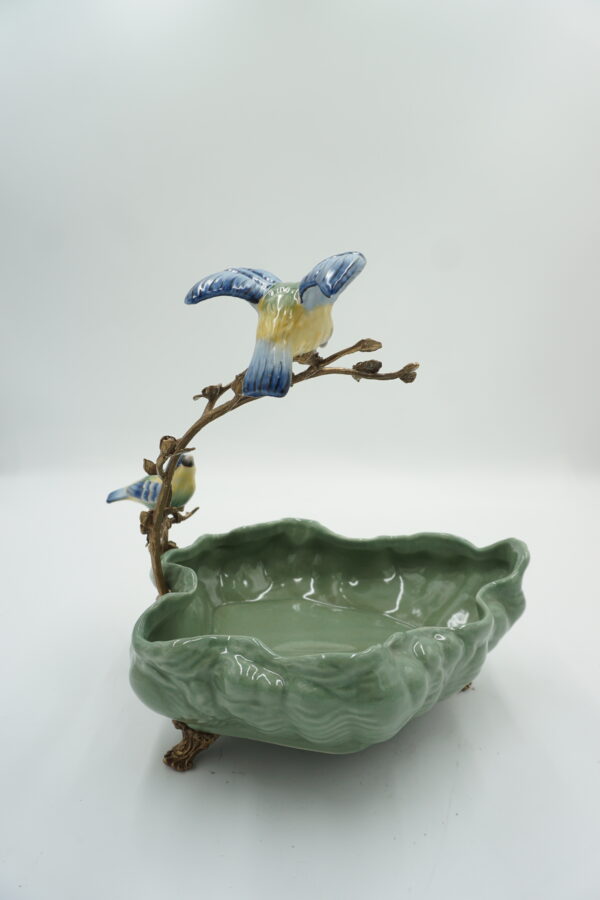 PATERA PORCELANA Z BRĄZEM DWA PATASZKI.