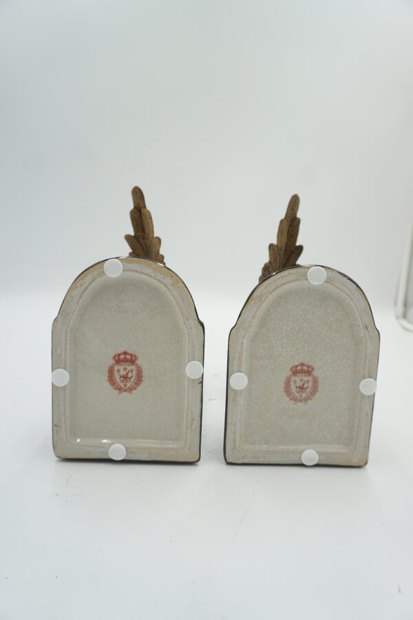 PODPÓRKI POD KSIĄŻKI PORCELANA Z BRĄZEM PTASZKI