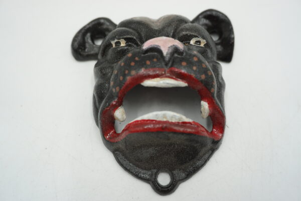 ŻELIWNY OTWIERACZ DO BUTELEK PIES